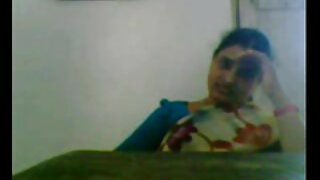 Baiser grossièrement une brune russe dans le cul et la traiter avec du sperme porno français avec dialogue chaud